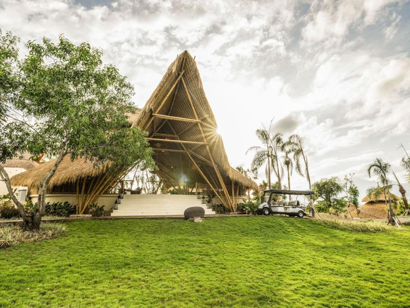 Menjangan Dynasty Resort Beach Glamping & Dive Centre