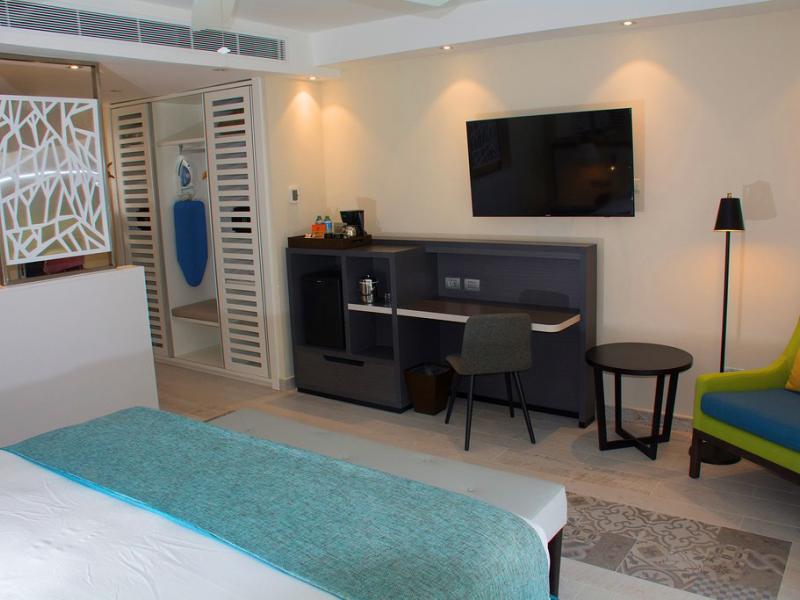 Catalonia Royal La Romana - Adults Only