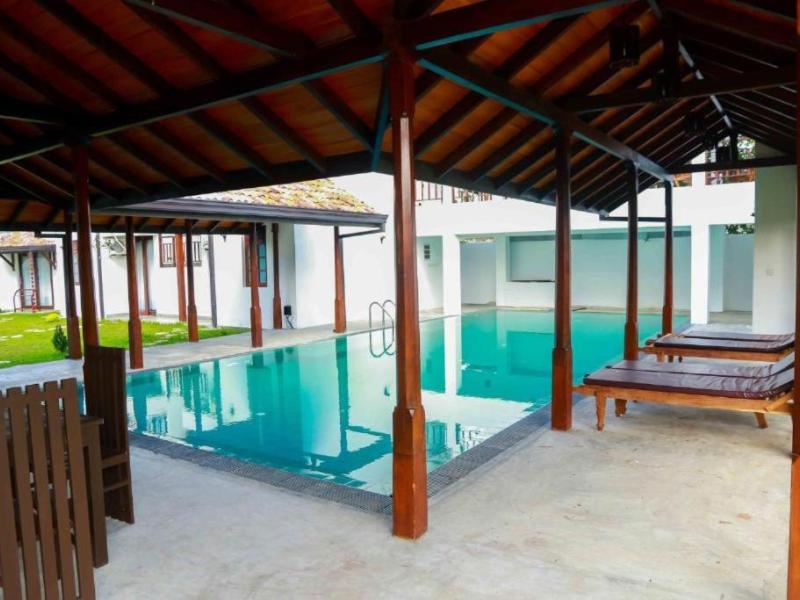 Lagoon Boutique Hotel