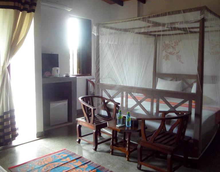 Lagoon Boutique Hotel