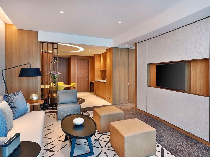 DoubleTree by Hilton Dubai - Business Bay