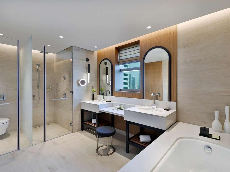 DoubleTree by Hilton Dubai - Business Bay