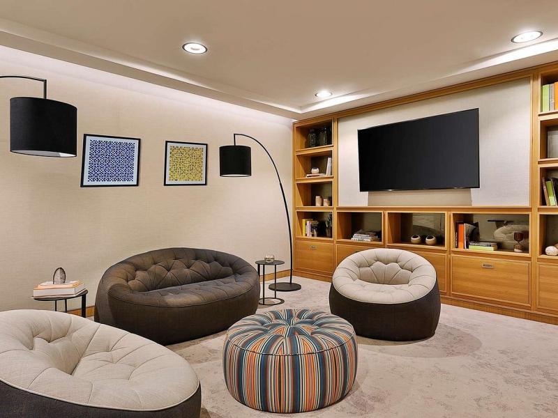 DoubleTree by Hilton Dubai - Business Bay