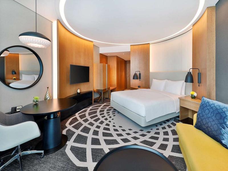 DoubleTree by Hilton Dubai - Business Bay