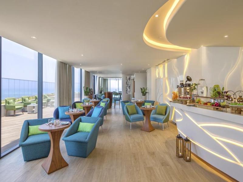 The Retreat Palm Dubai MGallery by Sofitel