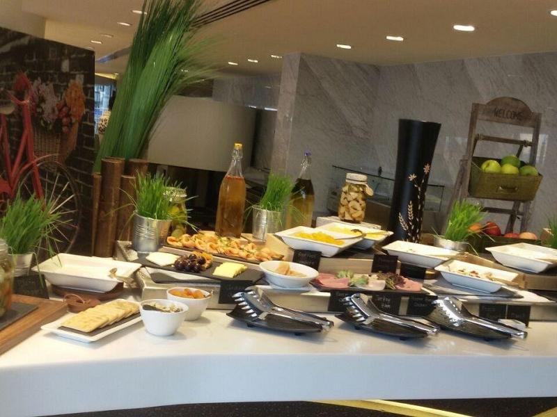 The Retreat Palm Dubai MGallery by Sofitel