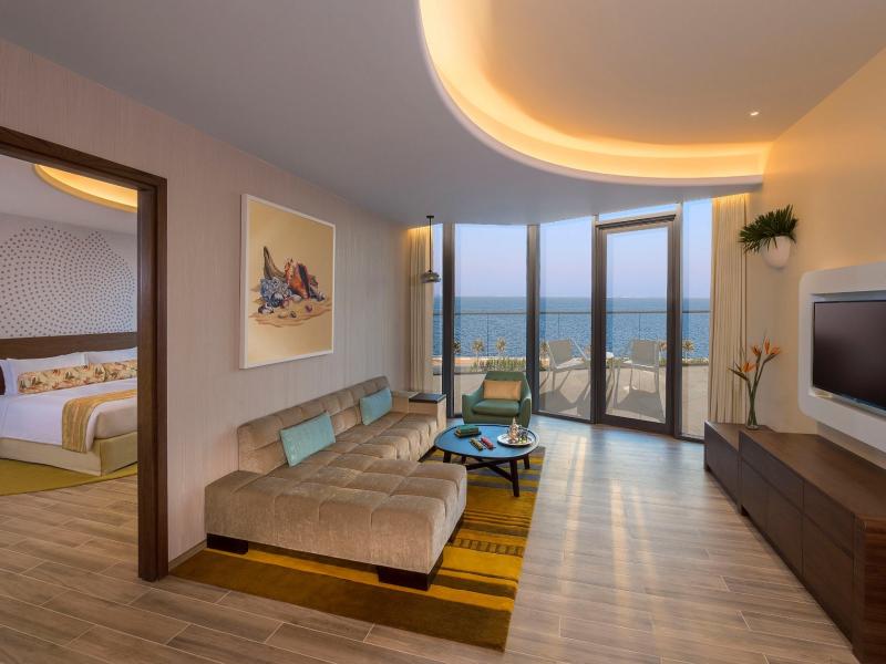 The Retreat Palm Dubai MGallery by Sofitel