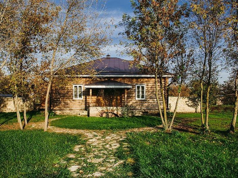Усадьба Скорняково-Архангельское