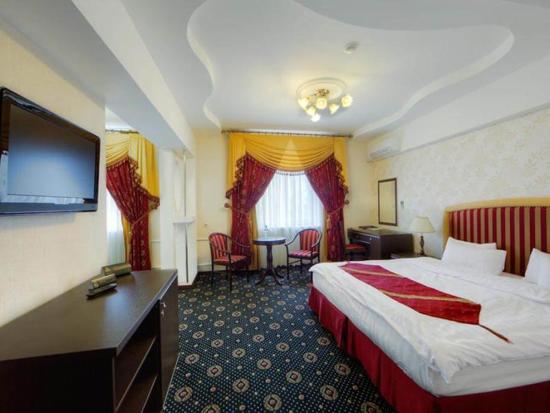 Moscow Holiday Hotel