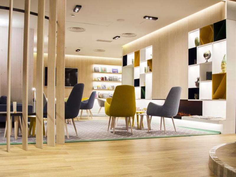 Holiday Inn