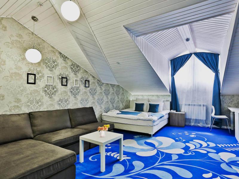 Купеческий Дворъ