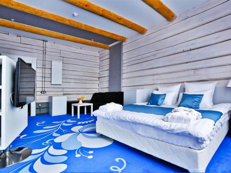 Купеческий Дворъ