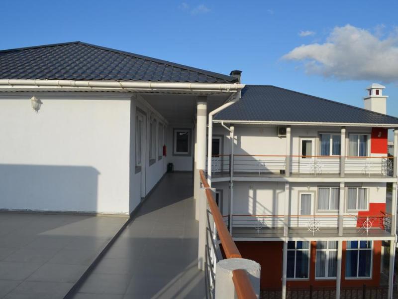 Два Маяка гостевой дом