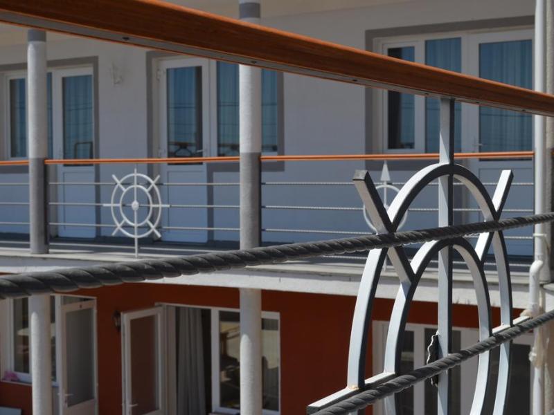 Два Маяка гостевой дом