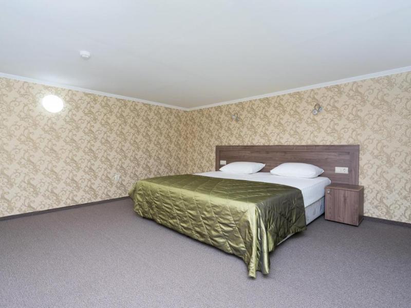 Регина в пос. Малые Клыки