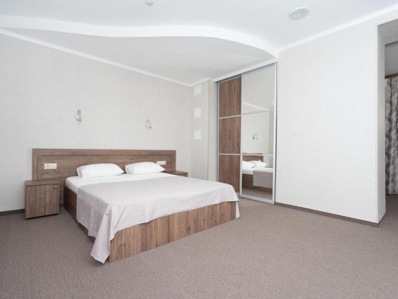 Регина в пос. Малые Клыки