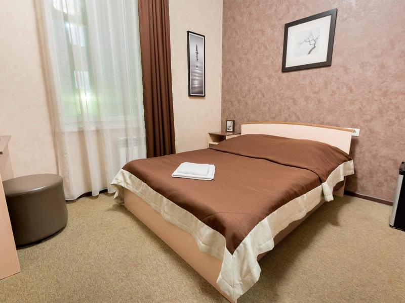 Hotel Shale