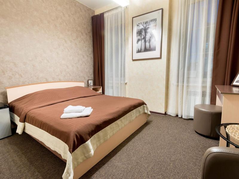 Hotel Shale