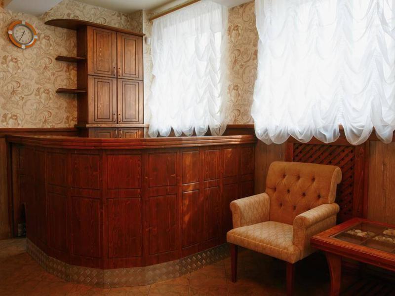 Сквозной переулок 