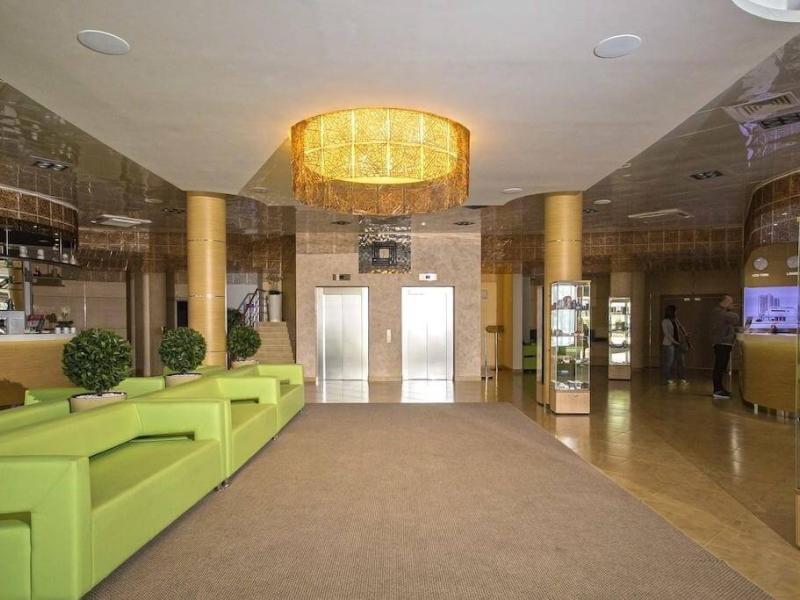 Open City Hotel
