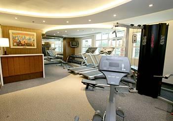 Crown Regency Hotel Makati