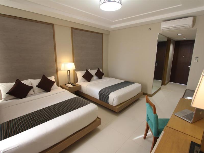 Crown Regency Resort and Convention Center