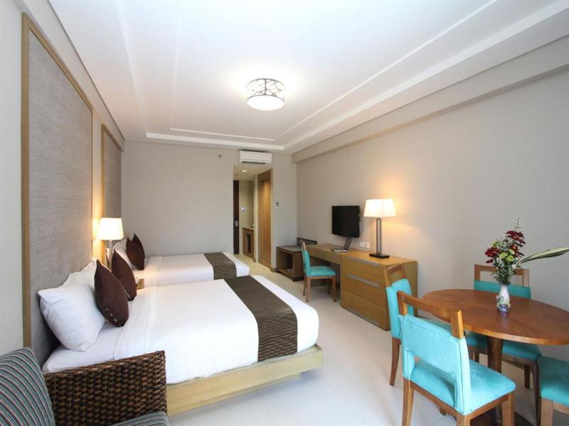 Crown Regency Resort and Convention Center