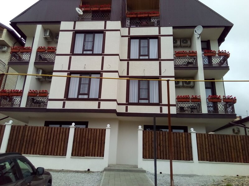 Alpen House