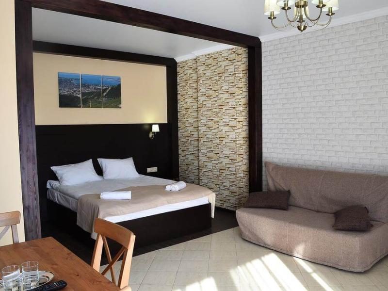 Alpen House