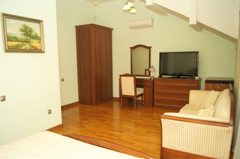 Династия Отель