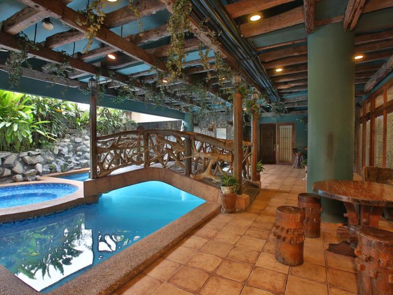 Crown Regency Residences Cebu