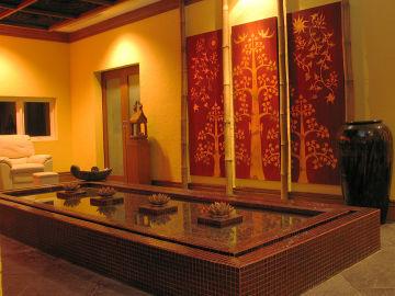 Crown Regency Suites Mactan