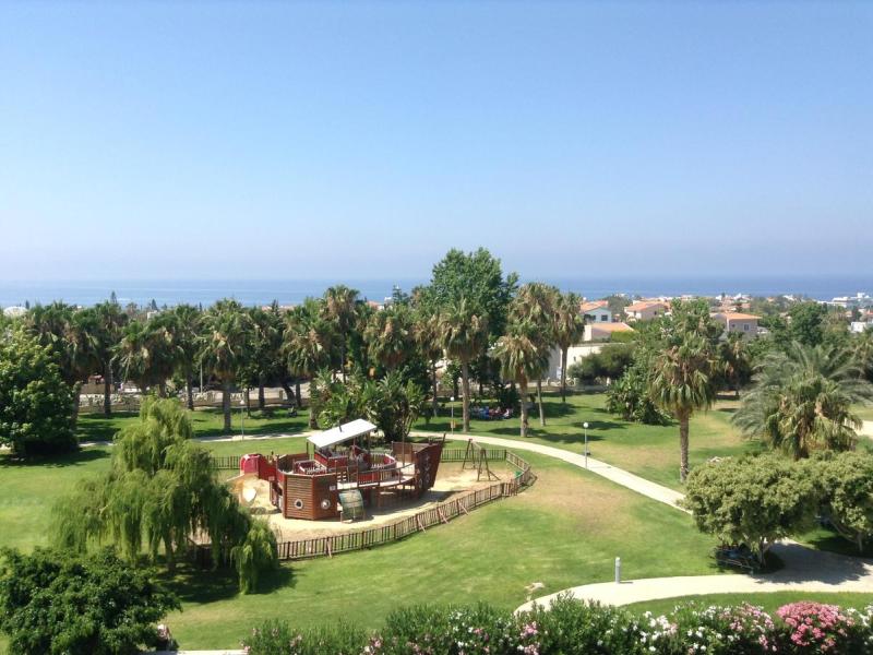 Crown Resorts Horizon