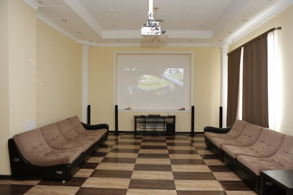 Hostel ОнегинЪ 