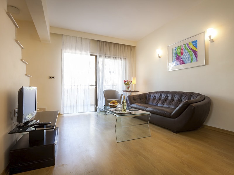 Crown Resorts Henipa