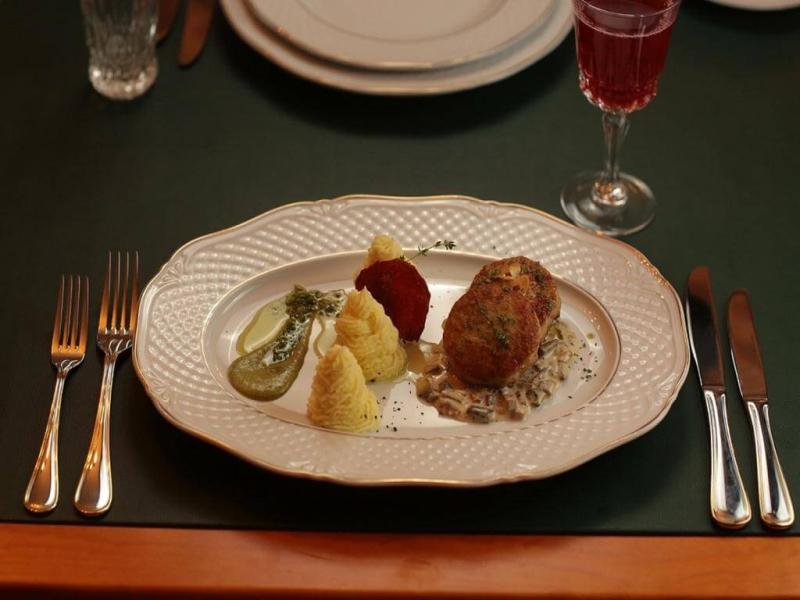 Гостиничный комплекс-музей Дом Пионеров