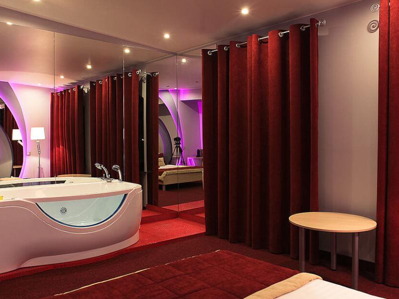 Garnet Hotel & Spa