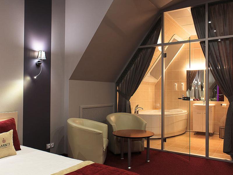 Garnet Hotel & Spa
