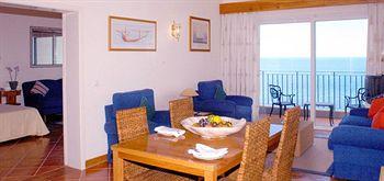 Albatroz Beach & Yacht Club