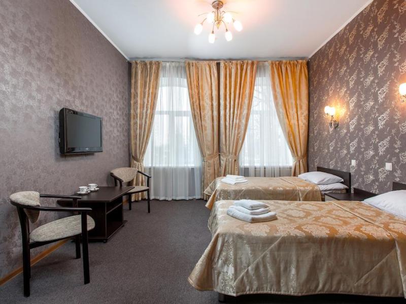Samara Lux