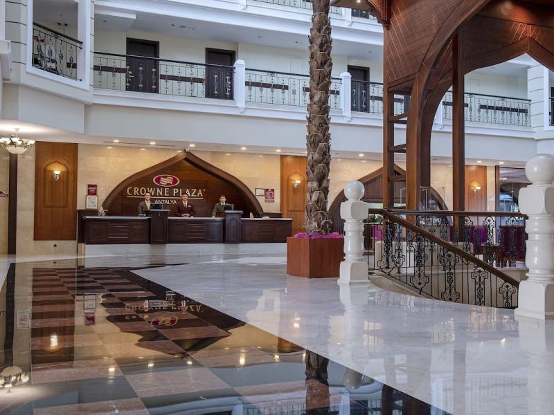 Crowne Plaza Antalya