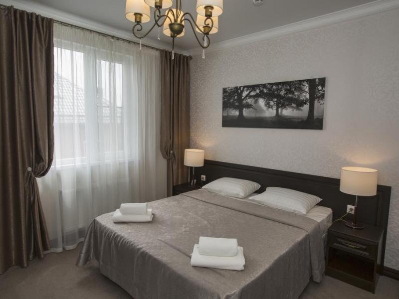 ПридворовЪ