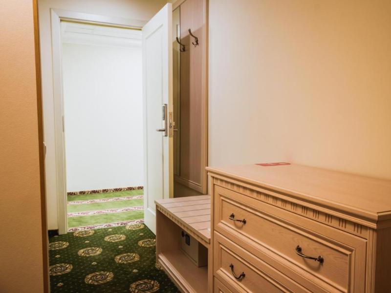 Старосадский