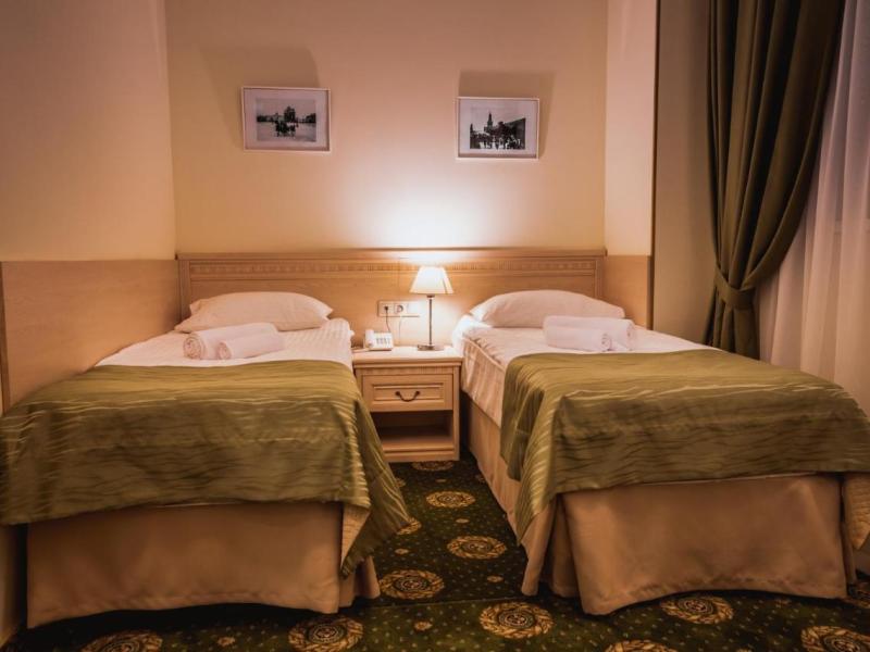 Старосадский