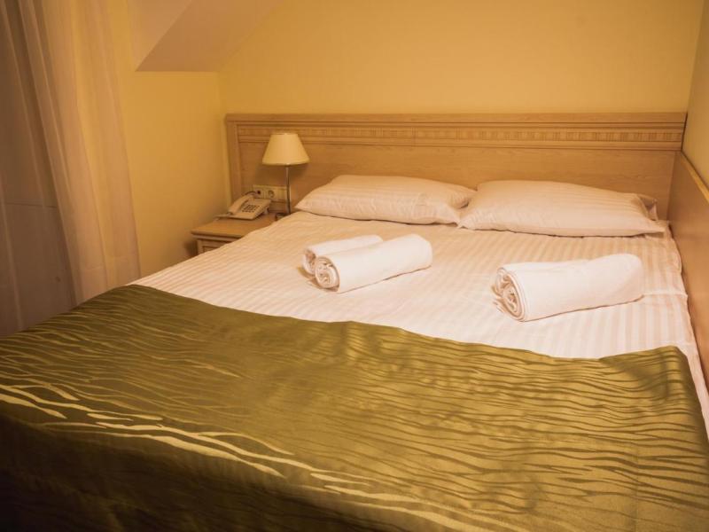 Старосадский