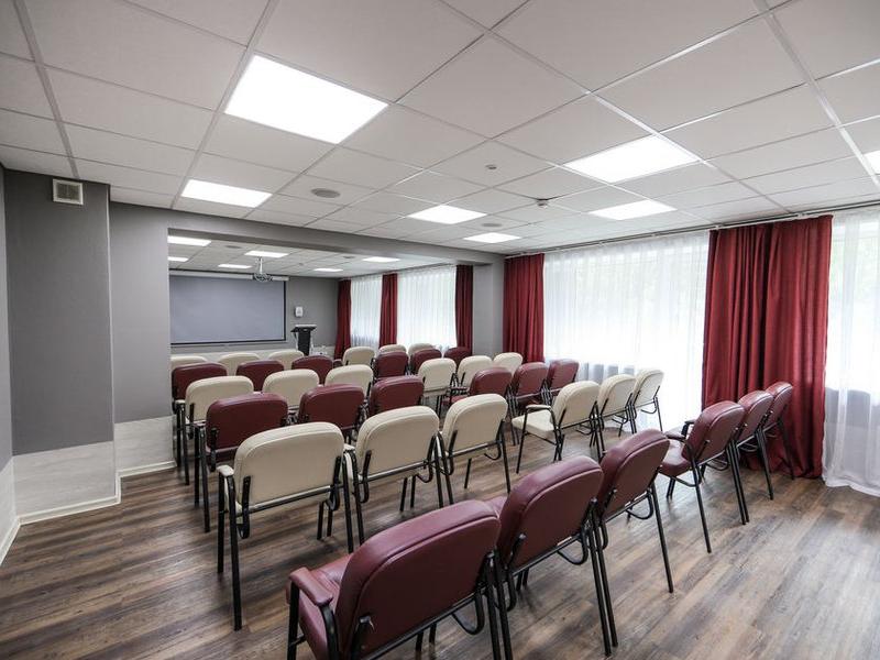 Аврора Парк Отель