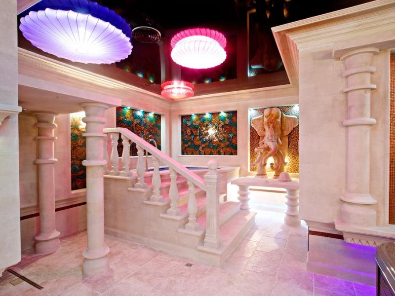 Classic Гранд-отель