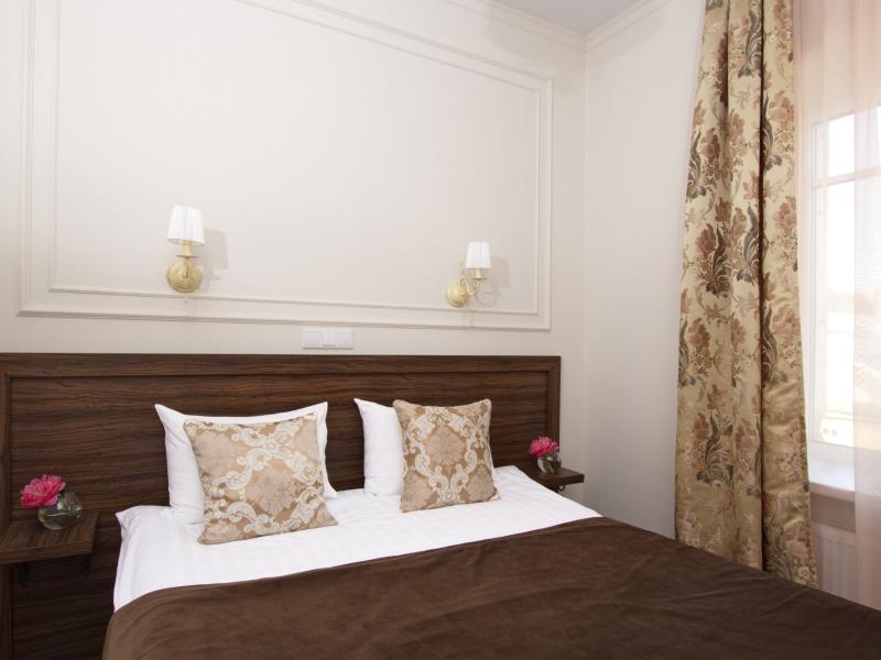 Golden Age Hotel