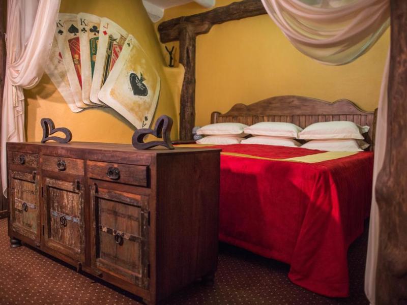 Luxury House Eco-hotel & Spa