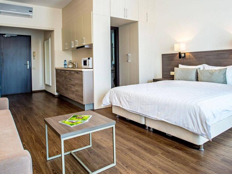 Ramada Hotel & Suites by Wyndham Novosibirsk Zhukovka